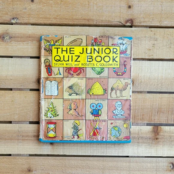 Vintage 1942 School Book: The Junior Quiz Book By Sylvia Weil And Rosetta C. Gol - Picture 1 of 16
